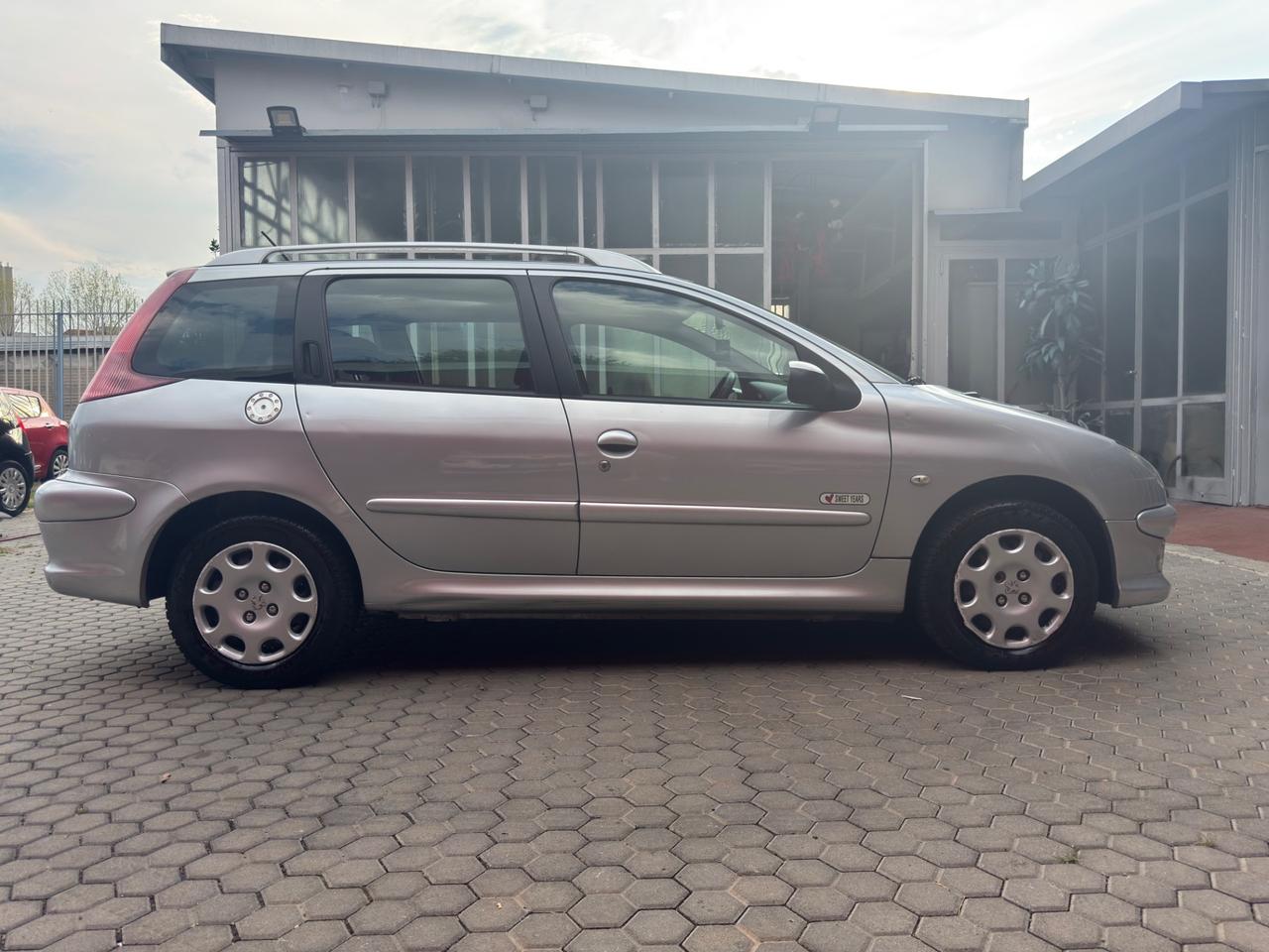 Peugeot 206 ADATTA A NEOPATENTATI 1.4 16V SW
