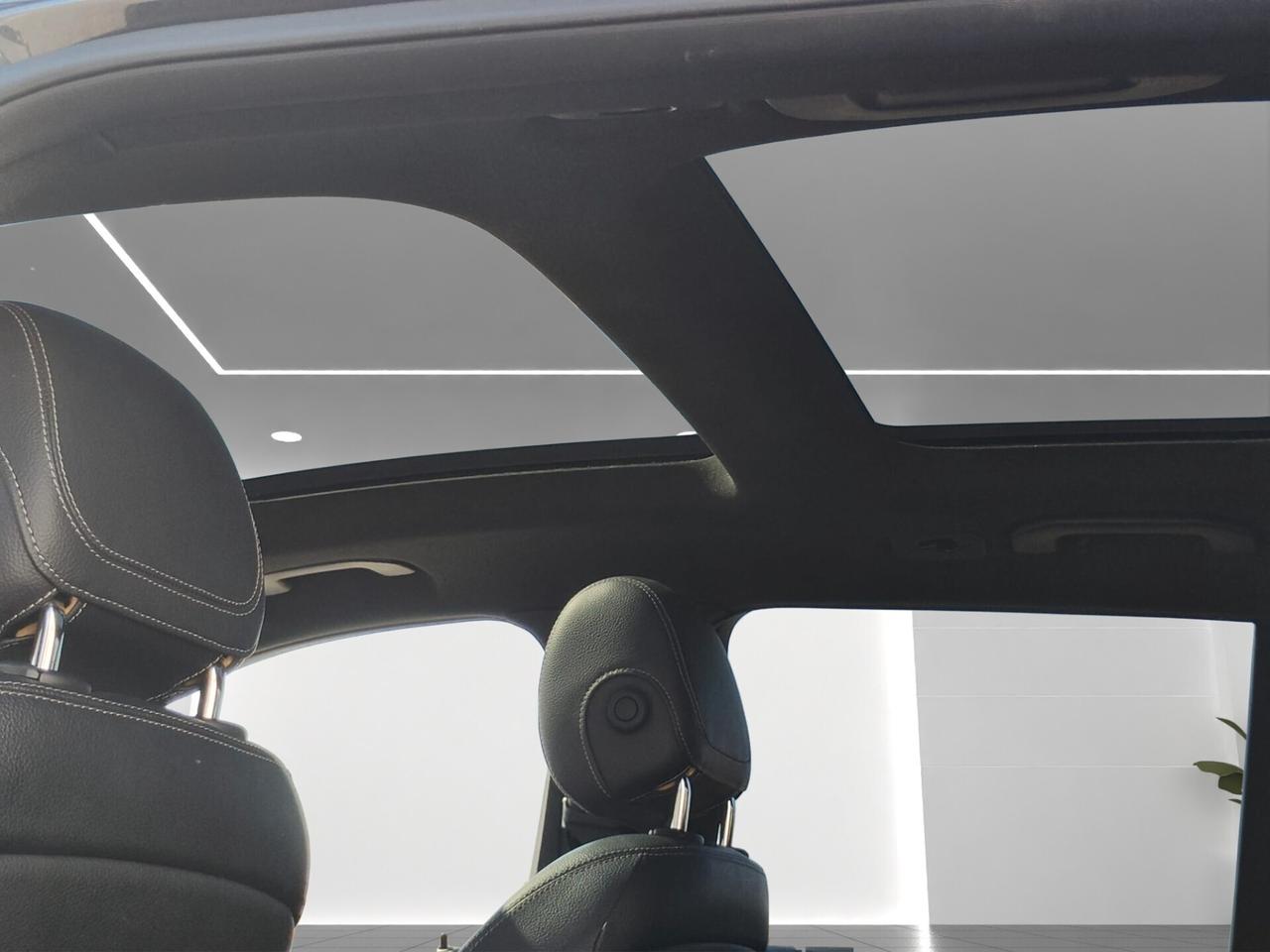 Mercedes GLC 220d TETTO - PELLE - LED