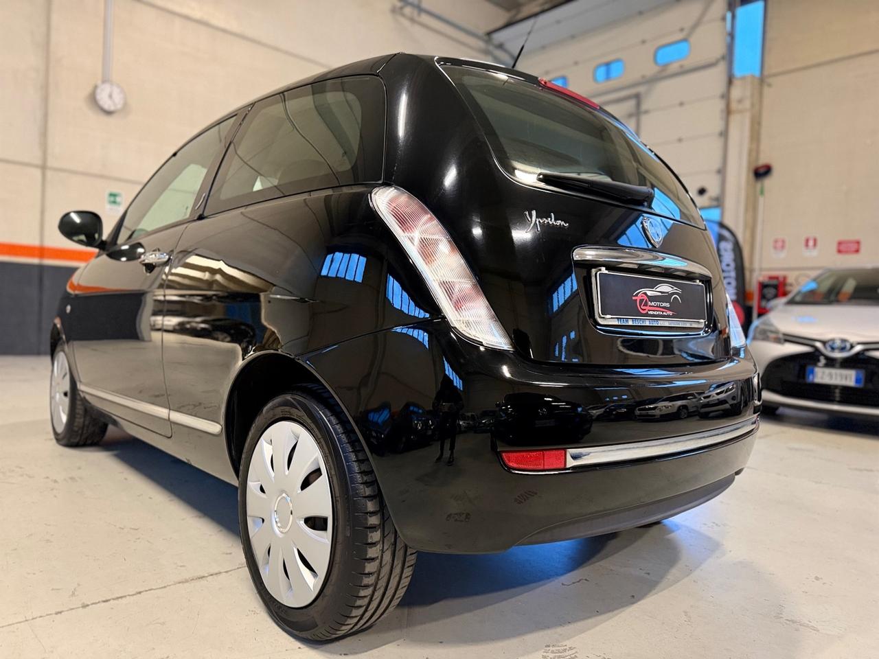 Lancia Ypsilon 1.3 MJT 75 CV Unyca NEOPATENTATI