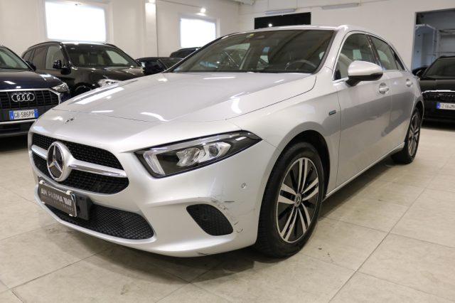 MERCEDES-BENZ A 250 e Automatic EQ-Power Sport