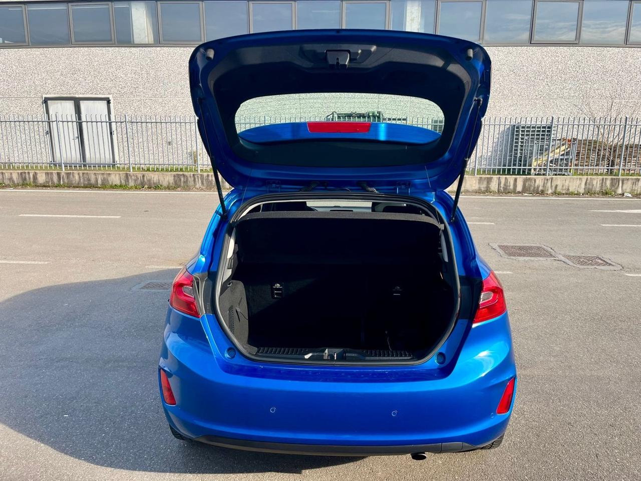 Ford Fiesta 1.1benz 2019 108.000km perfetta per neopatentati