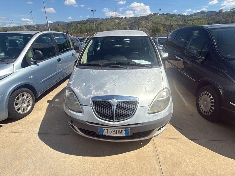 Lancia Musa I 2004 1.9 mjt Oro