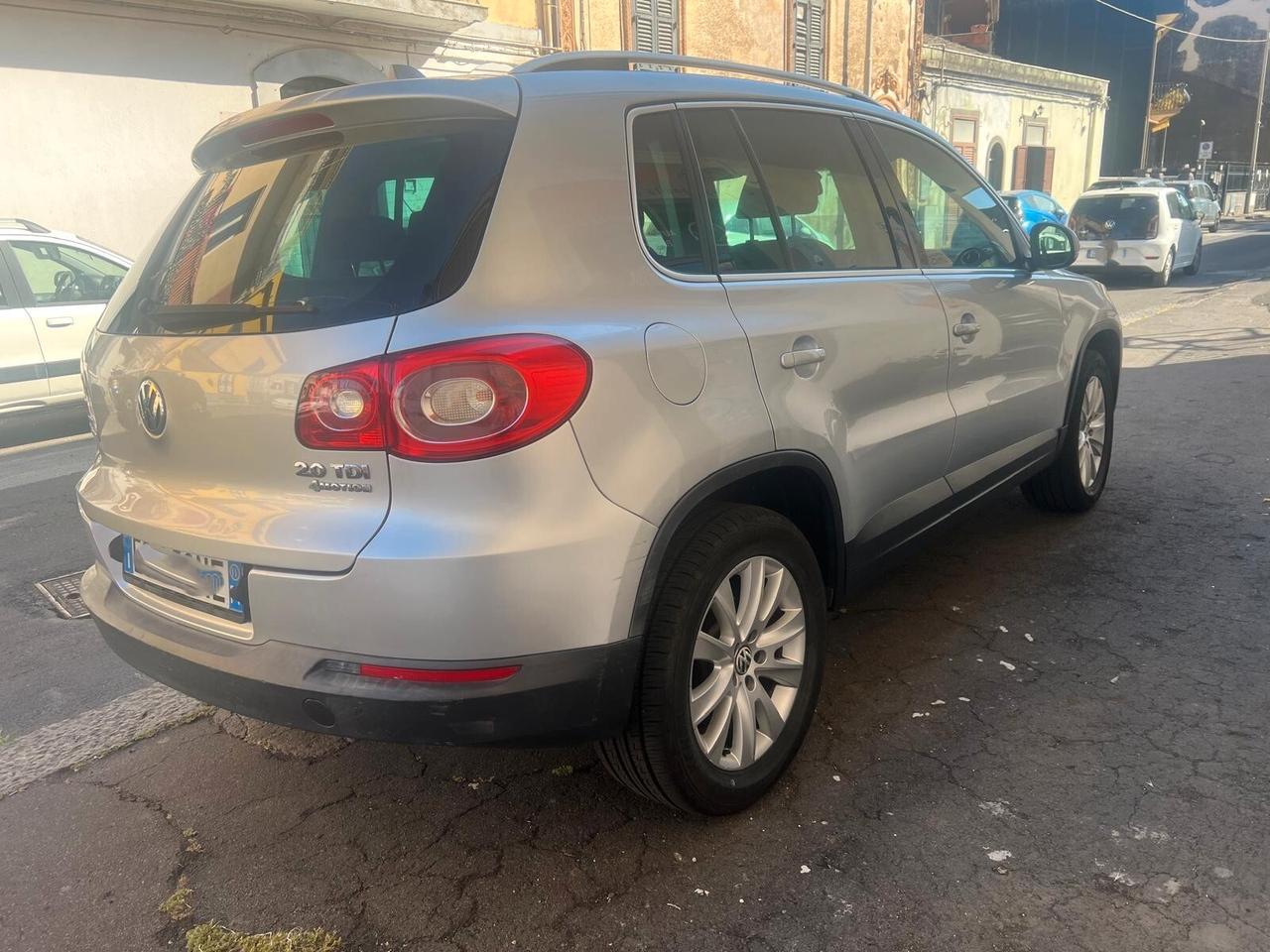 Volkswagen Tiguan 2.0 TDI DPF 4MOTION Sport & Style