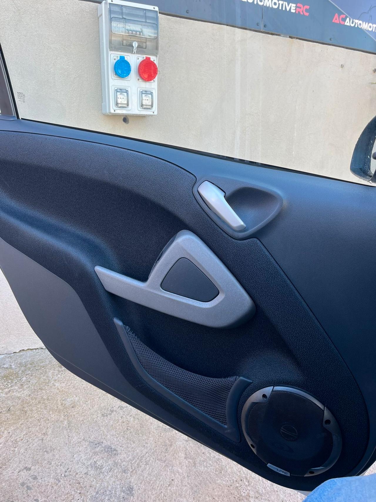 Smart ForTwo 1000 52 kW MHD coupé passion