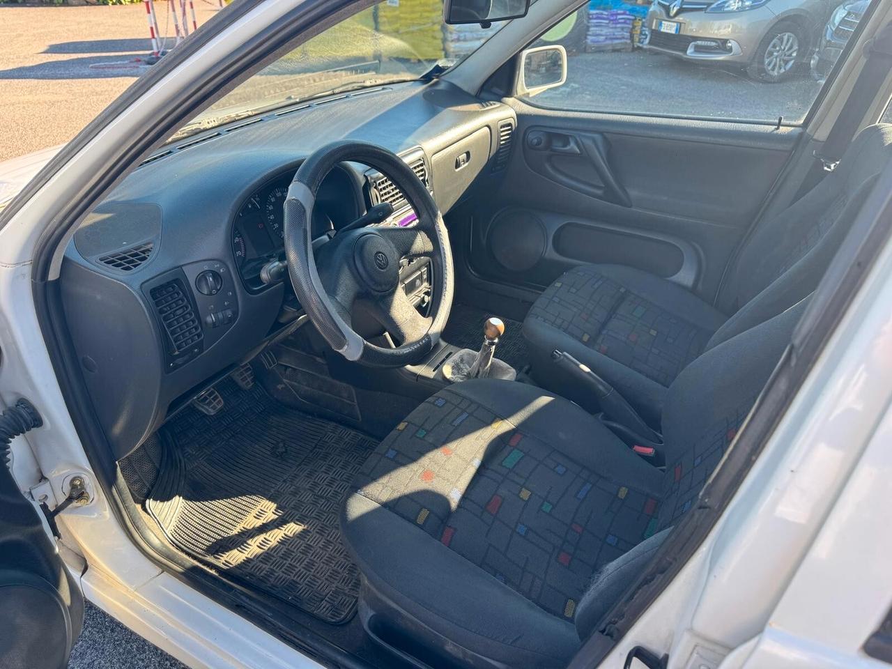 Volkswagen Polo 1.0 benzina 50cv 5P 1998