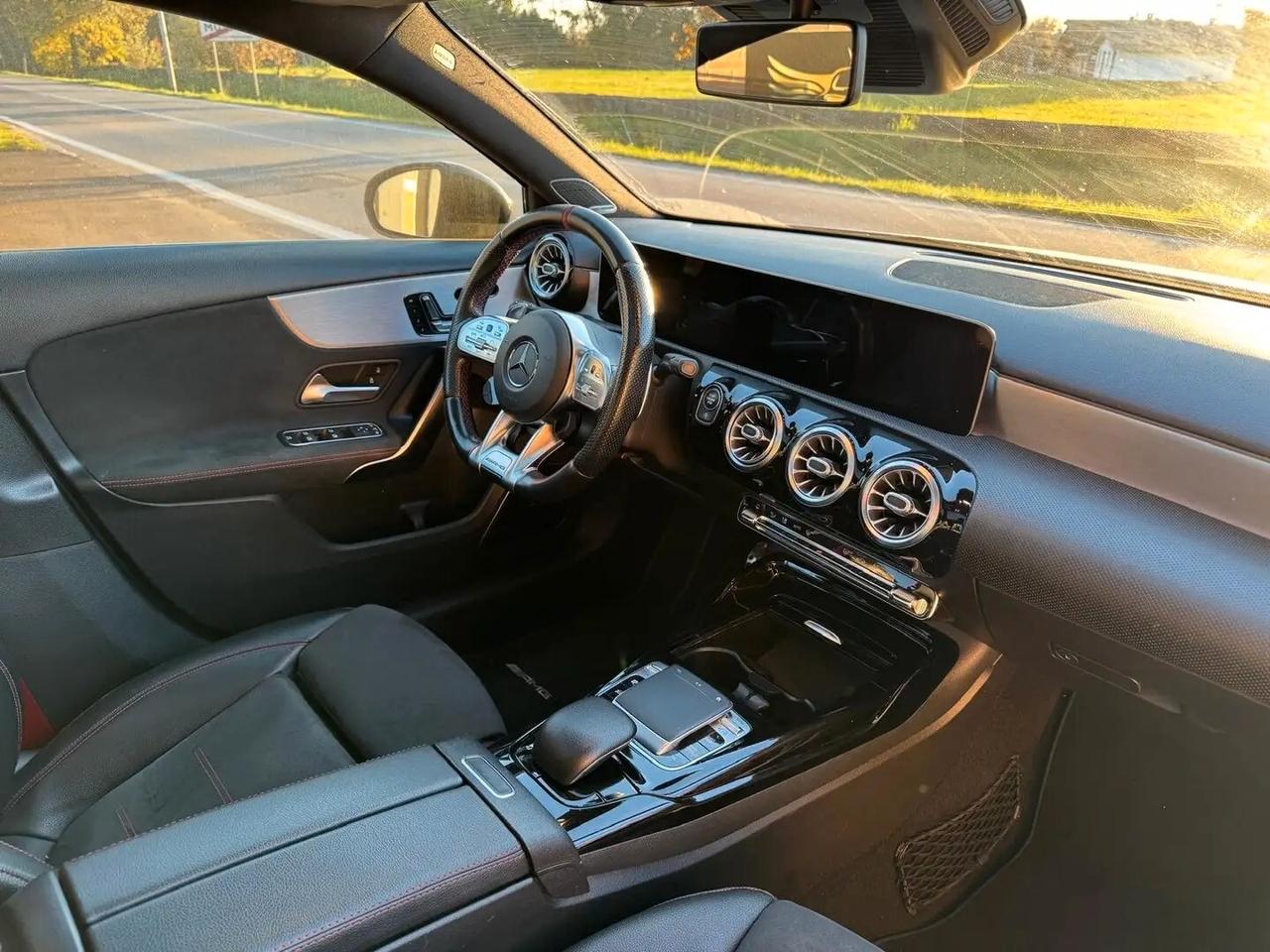 Mercedes-benz A 45 AMG 35 4Matic