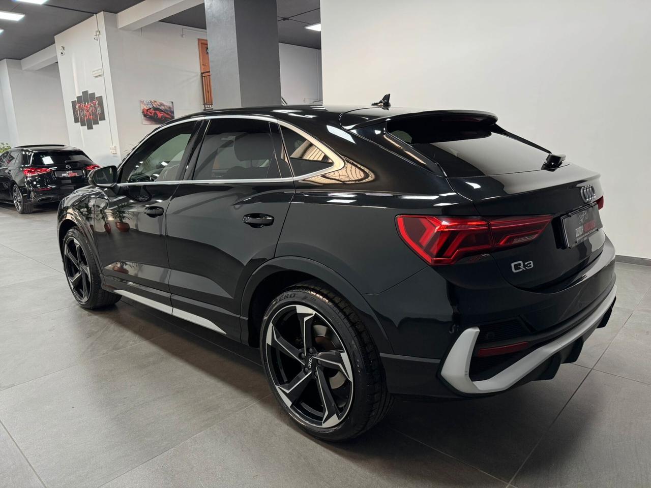 AUDI Q3 SPORTBACK 35 TDI S-LINE EDITION