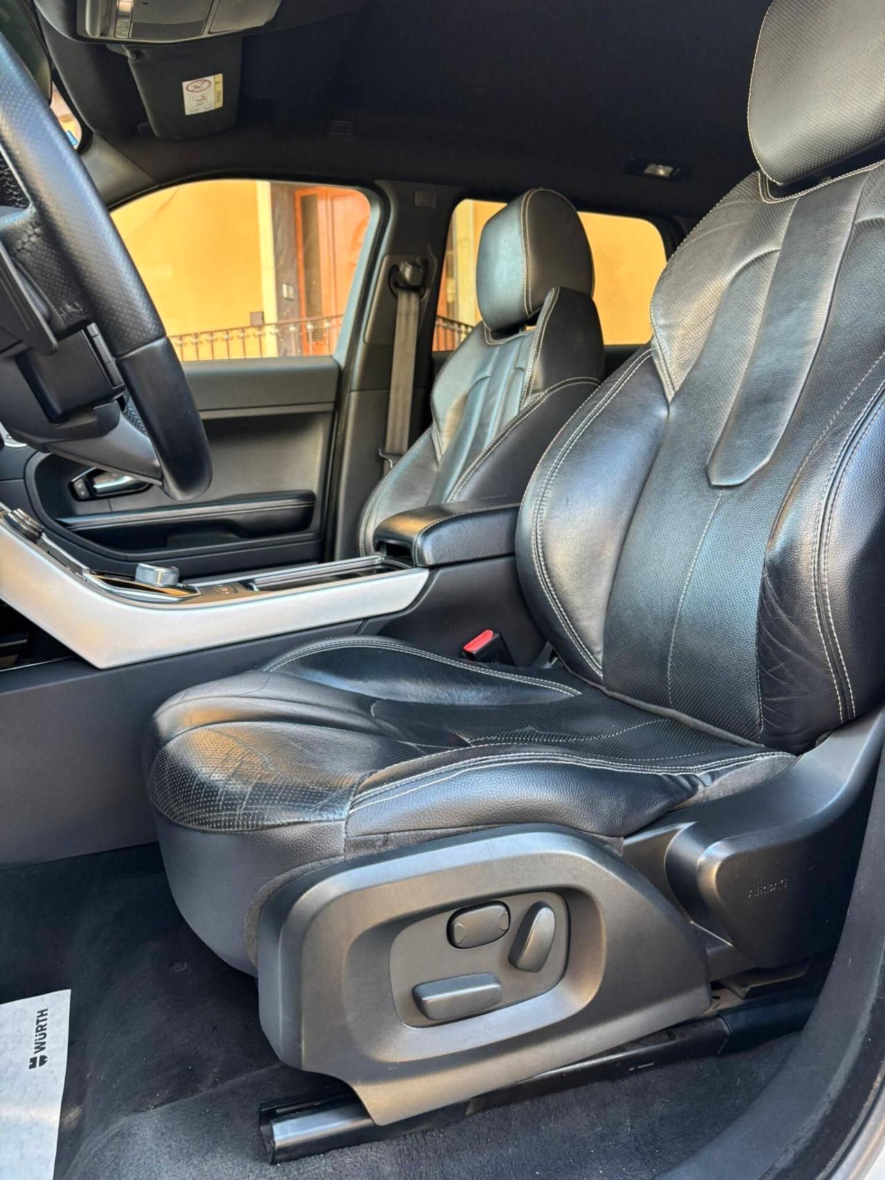 Land Rover Range Evoque 2.0 TD4 180 CV 5p. SE Dynamic