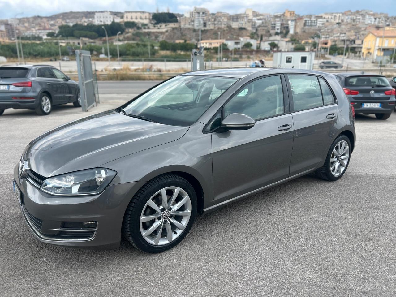 Volkswagen Golf 1.6 TDI 5p. Highline BlueMotion Technology