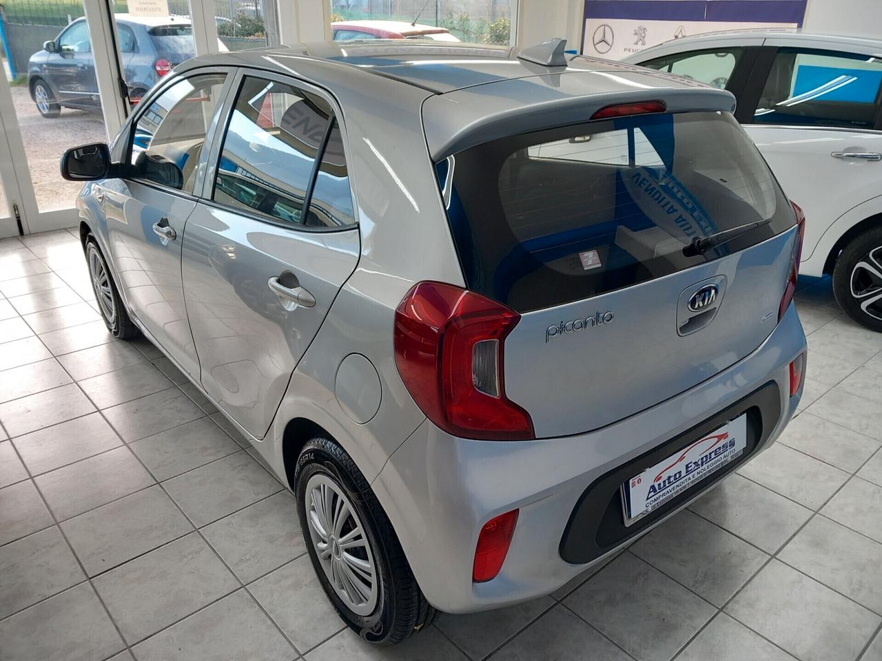 Kia Picanto anno 2021 1.0 benzina 53 mila km