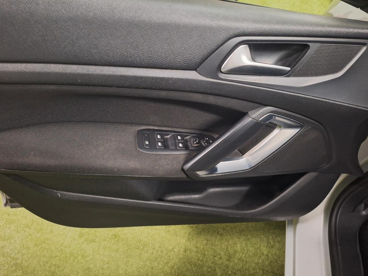 Peugeot 308 1.6 HDi 92 CV Business