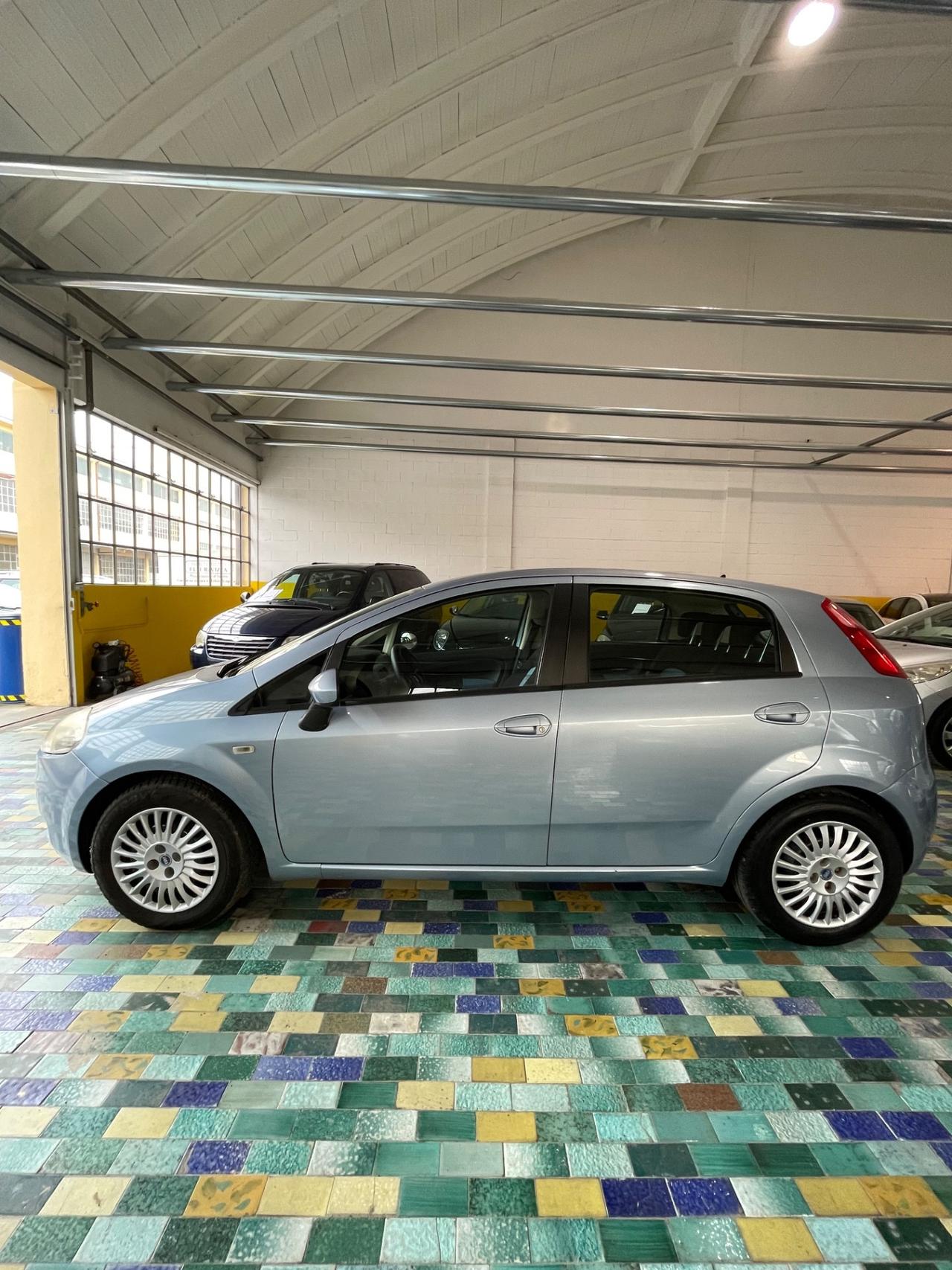 Fiat Punto 1.3 90Cv AUTOCARRO 4 POSTI