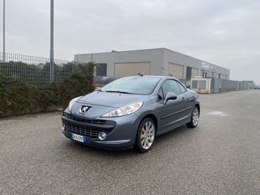 Peugeot 207 1.6 VTi 120CV CC Féline