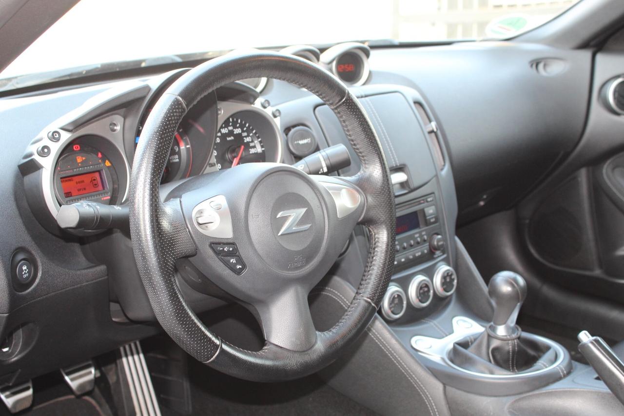 Nissan Z 370Z Coupé 3.7 V6 Lev 2 coupe