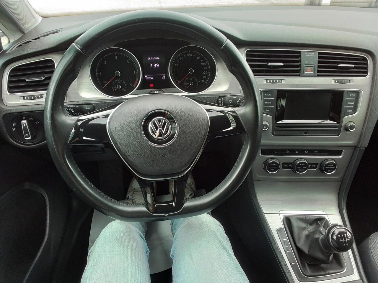 Volkswagen Golf Comfortline 1.6 TDI 105cv