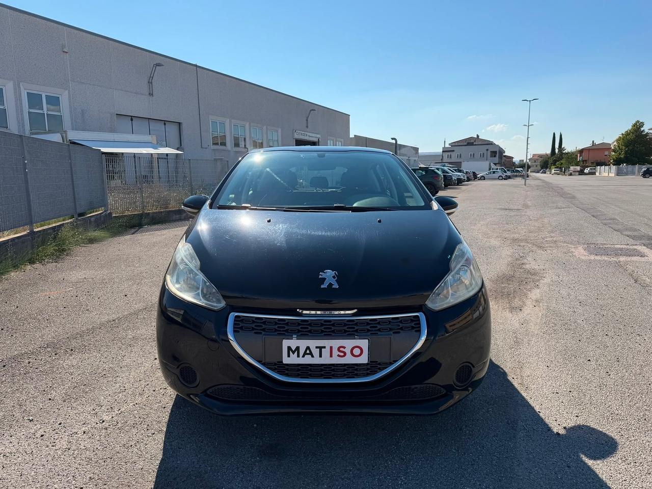 Peugeot 208 150000 KM GARANZIA 12 MESI