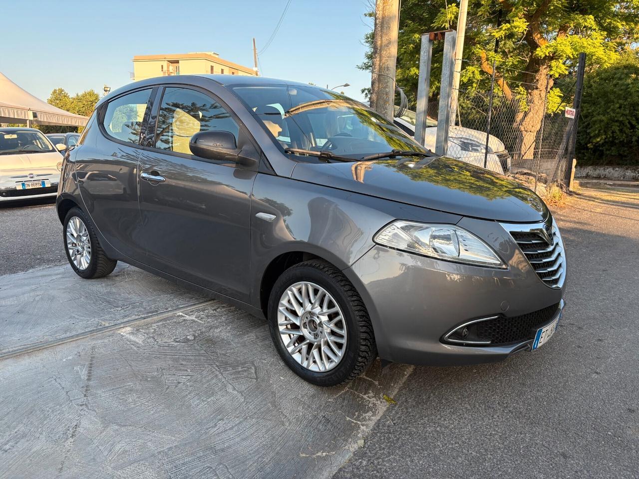 Lancia Ypsilon Gold 1.3 Multijet 5 Porte