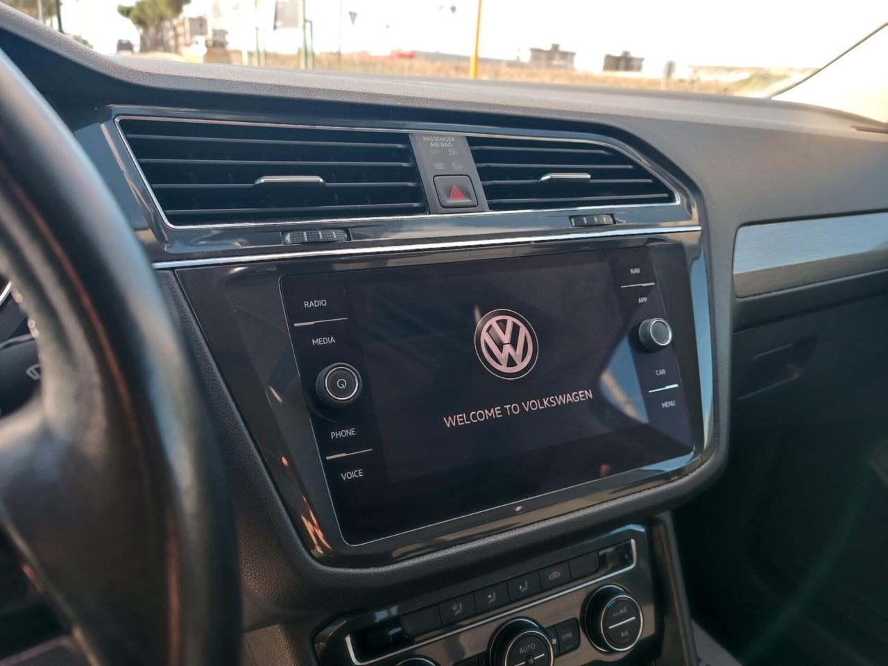 Volkswagen Tiguan con Tetto apribile