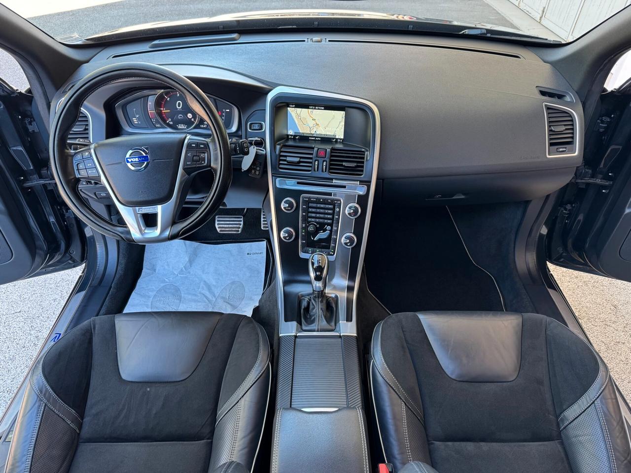 Volvo XC60 2.0 d4 R-design geartronic GARANZIA24ME