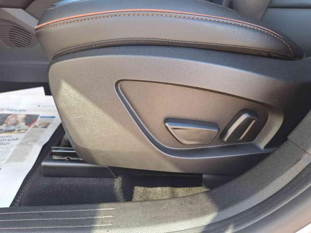 RENAULT Captur Plug-in Hybrid E-Tech 160 CV Initiale Paris