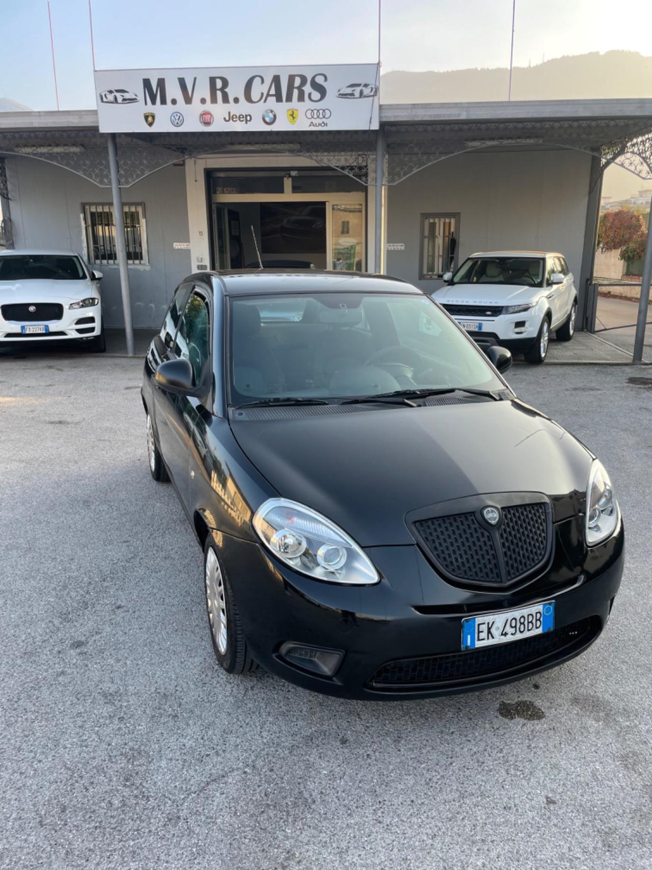 Lancia Ypsilon 1.2 69 CV Diva