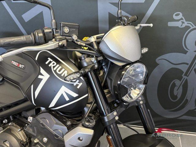 TRIUMPH Trident 660 TRIDENT