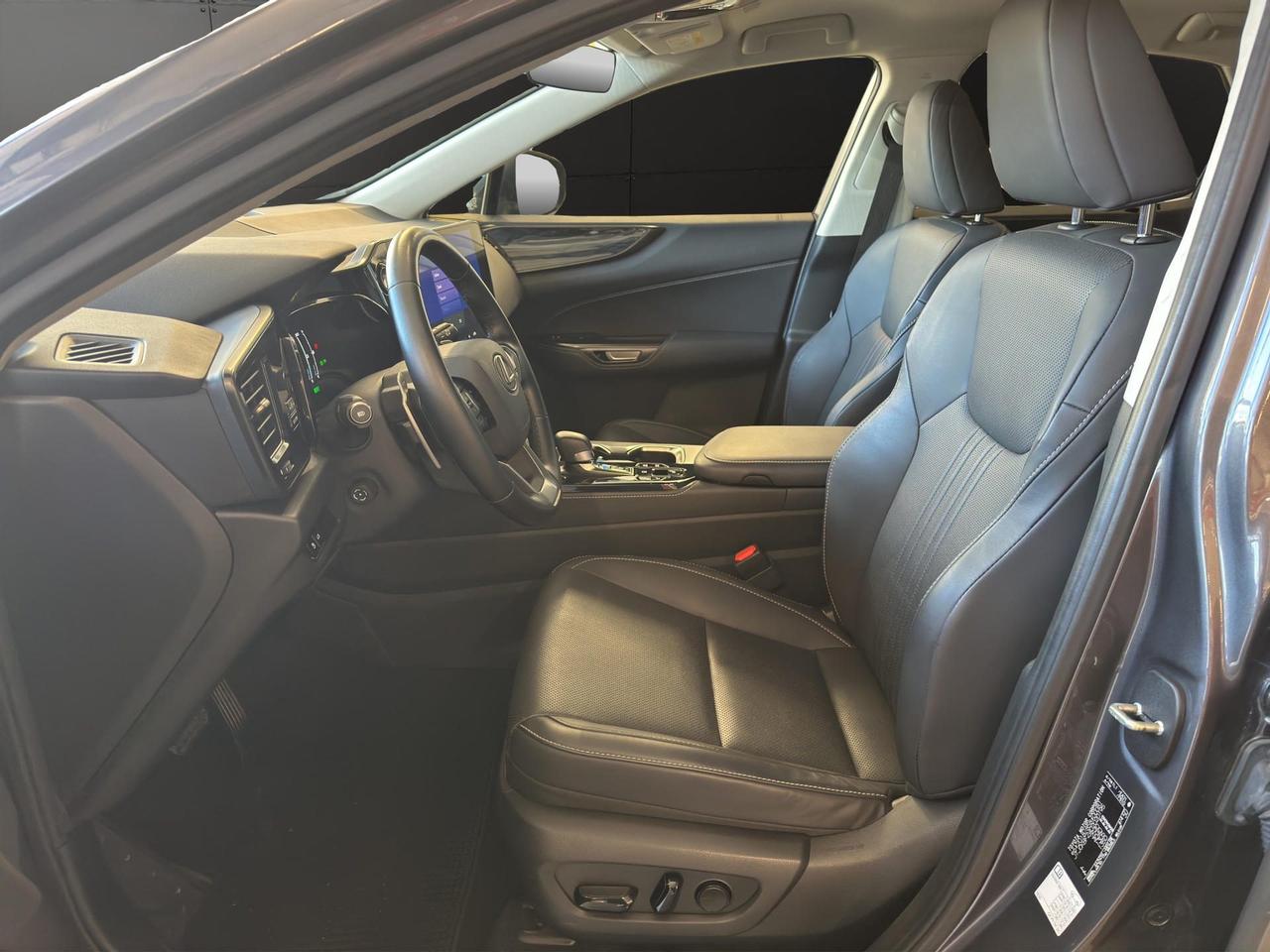 Lexus NX 450h+ 2.5 phev Premium+ 4wd 309cv e-cvt