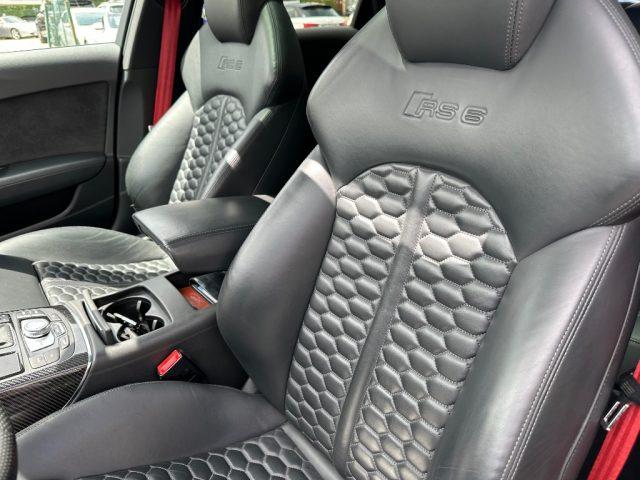AUDI RS6 Avant 4.0 TFSI quattro tiptronic performance