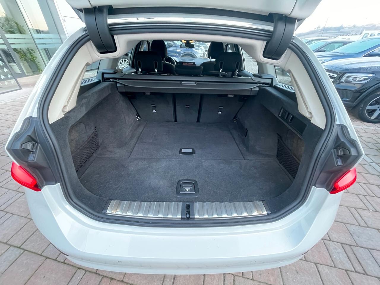 Bmw 320 320d 48V Touring