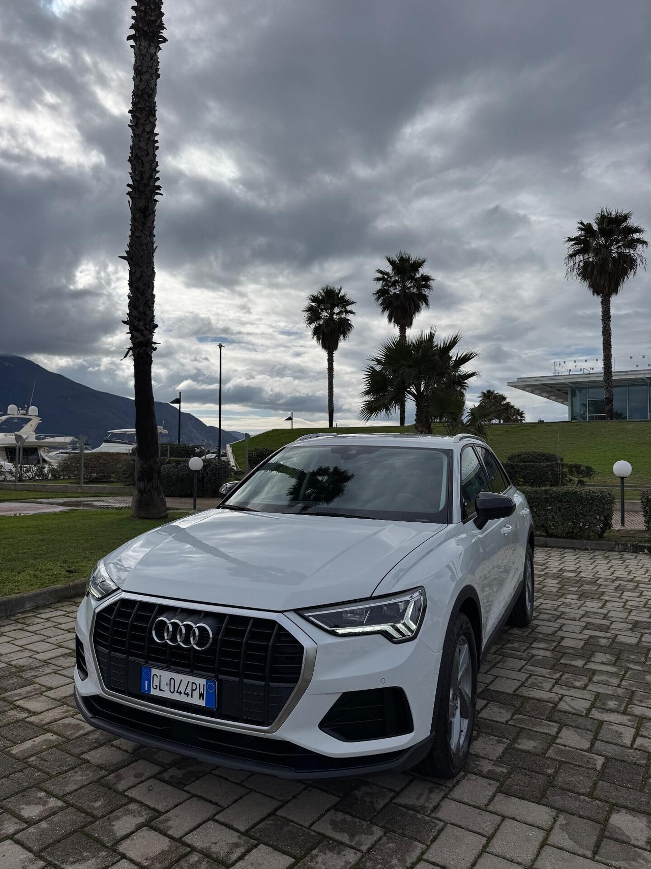 Audi Q3 45 TFSI e S tronic