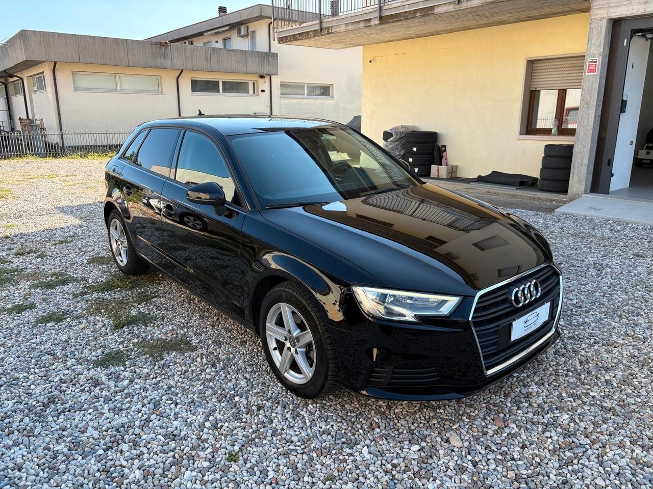 Audi A3 1.6 TDI 116 CV S tronic Sport