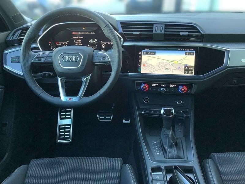 Audi Q3 Q3 SPB 35 TDI quattro S-tronic S line Black Pack Camera ACC Cockpit