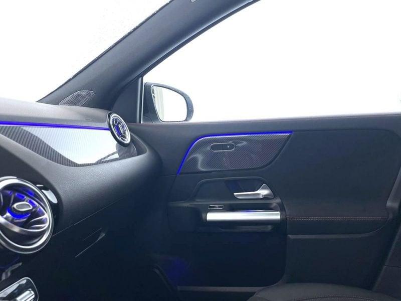 Mercedes-Benz GLA GLA 200 d Auto 4M AMG Line Premium Plus * TETTO APRIBILE *