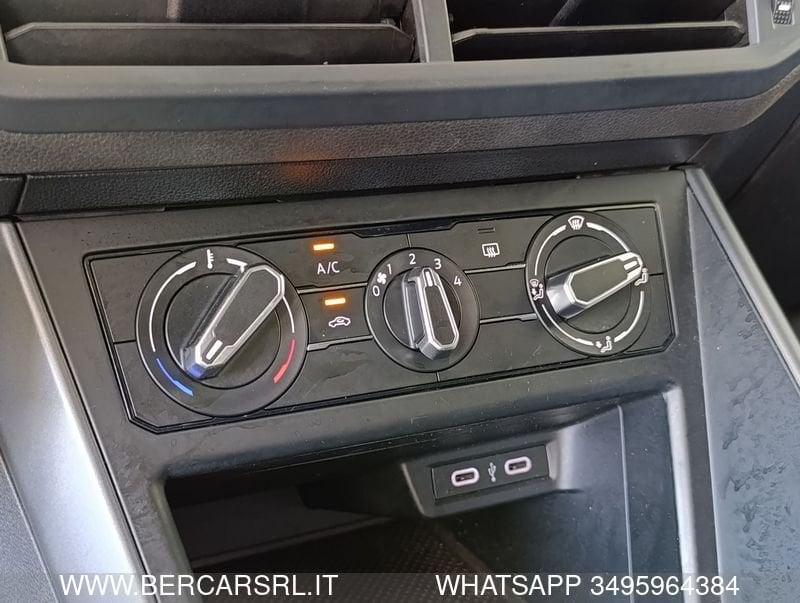 Volkswagen Taigo 1.0 TSI 110 CV R-Line*VIRTUAL COCKPIT*TETTO*PDC*LED*