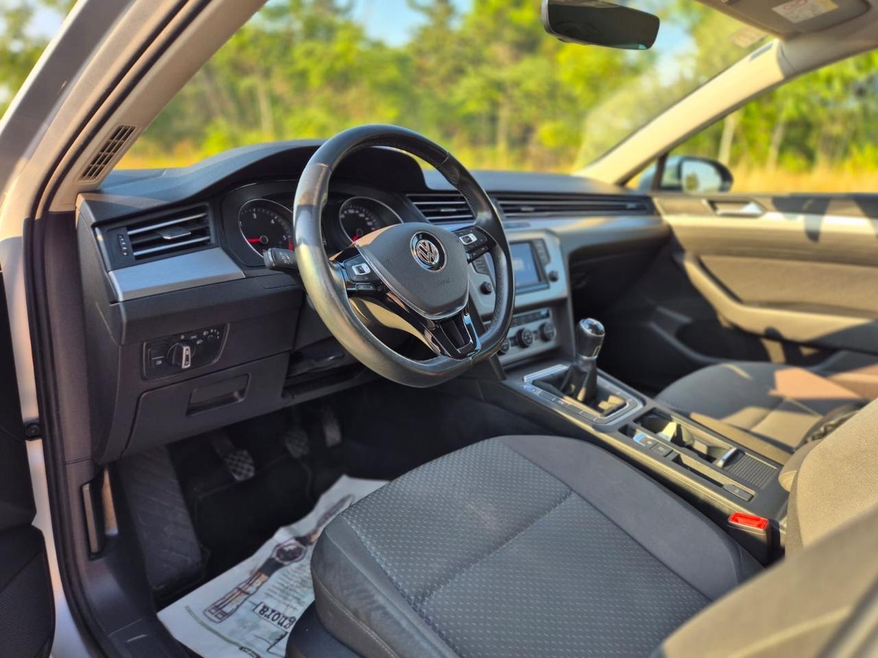 Volkswagen Passat 1.6 TDI Business BlueMotion Technology