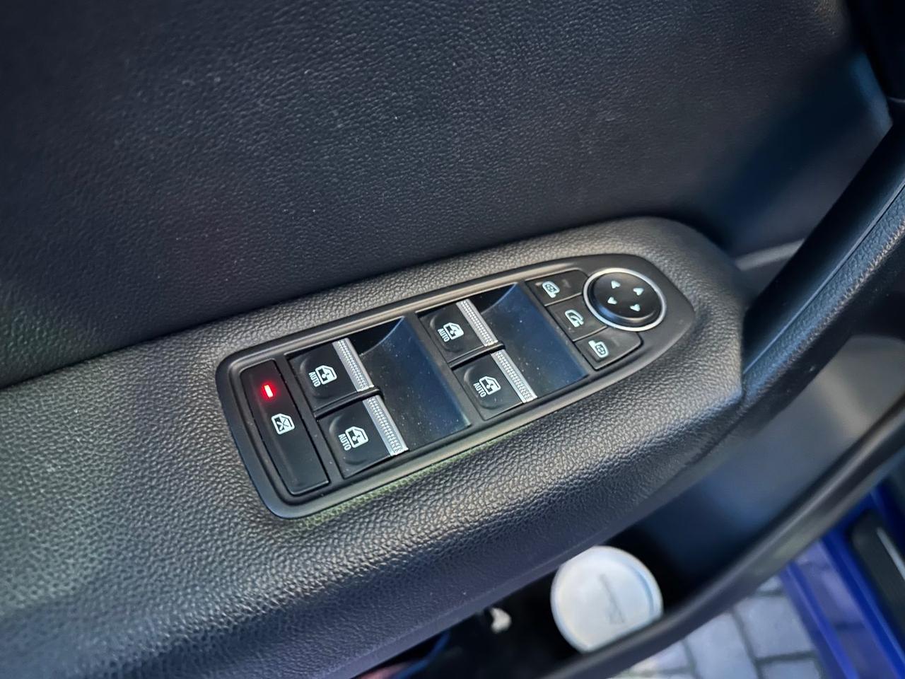 Renault Captur Intens ECO-G 100 #8754