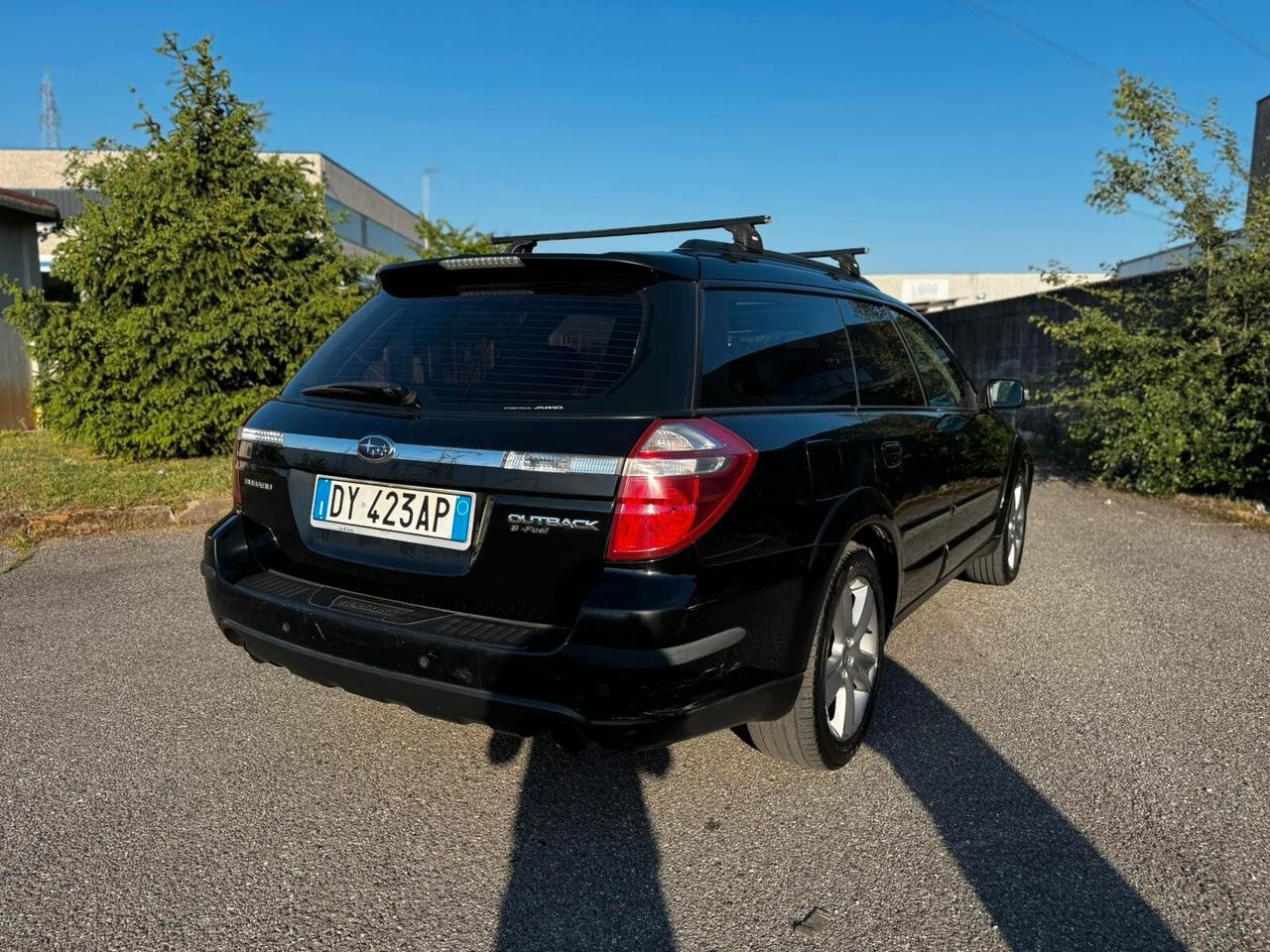 Subaru OUTBACK 2.5i VCGP Bi-Fuel