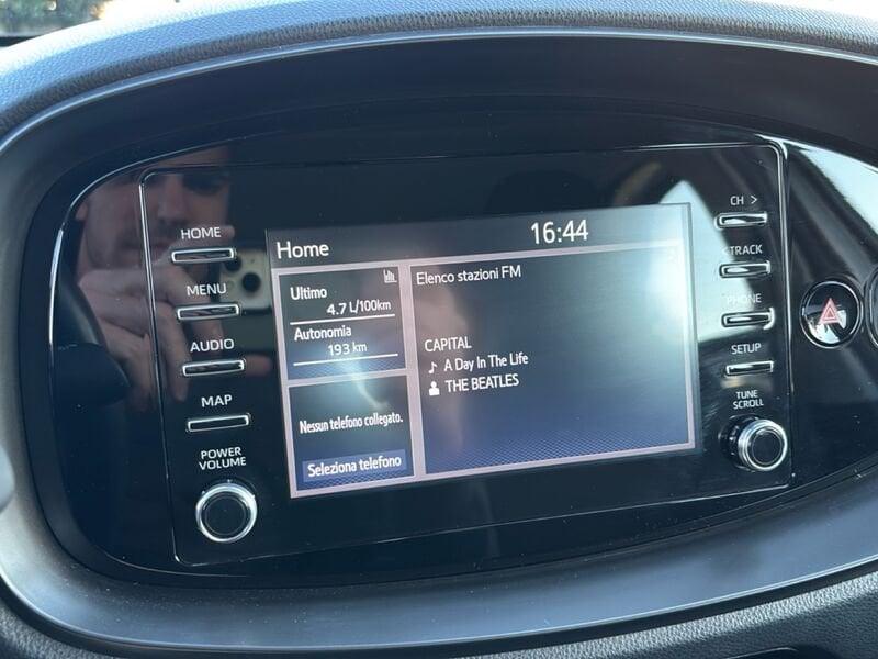 Toyota Aygo X 1.0B (72 CV) Active S-CVT