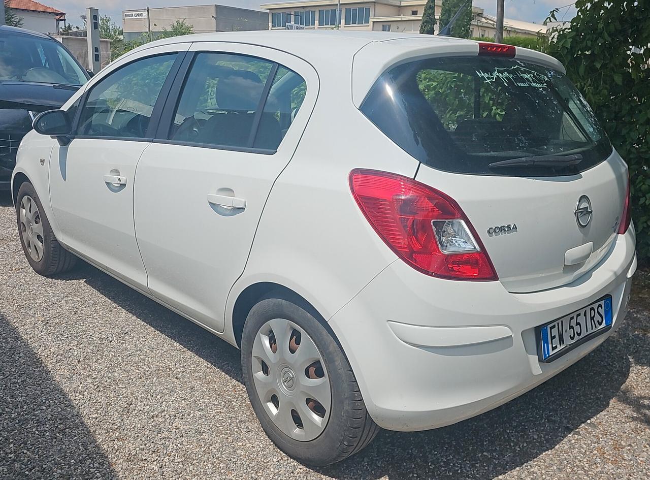 Opel Corsa 1.4 16V 5 porte Sport GUIDABILE DA NEOPATENTATI
