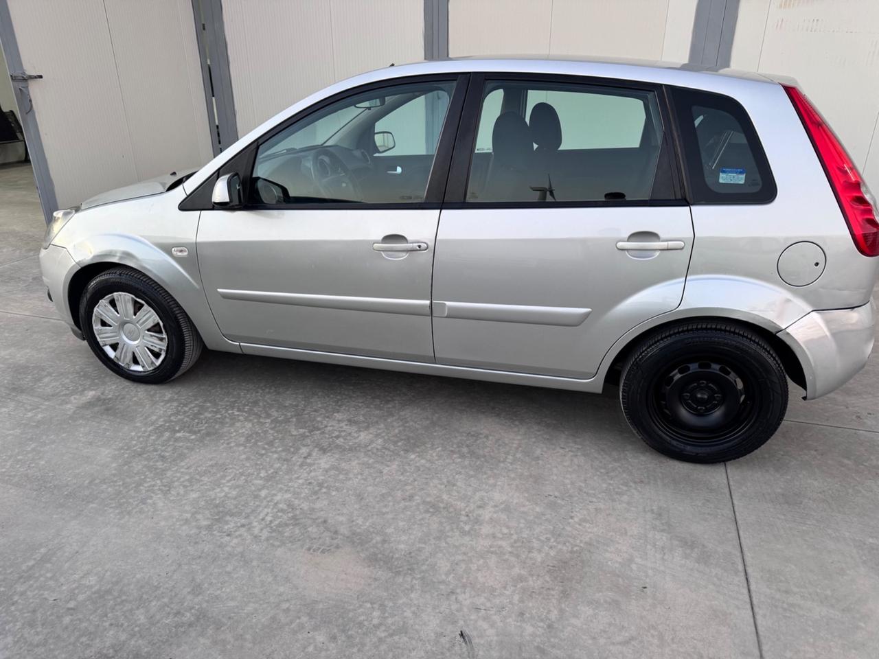Ford Fiesta Fiesta+ 1.4 TDCi 5p.