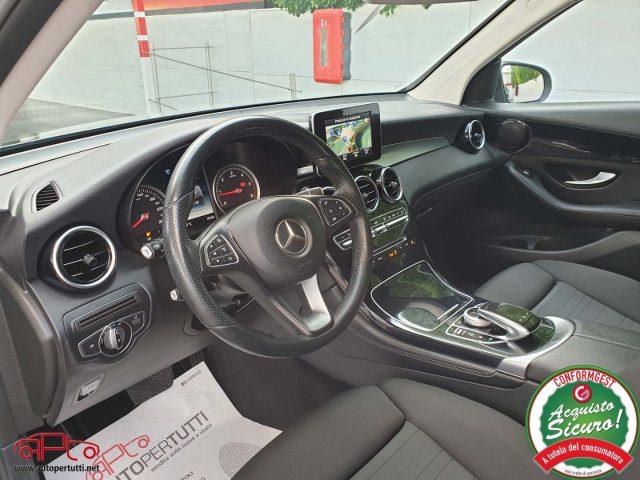 MERCEDES-BENZ GLC 220 d 4Matic Business