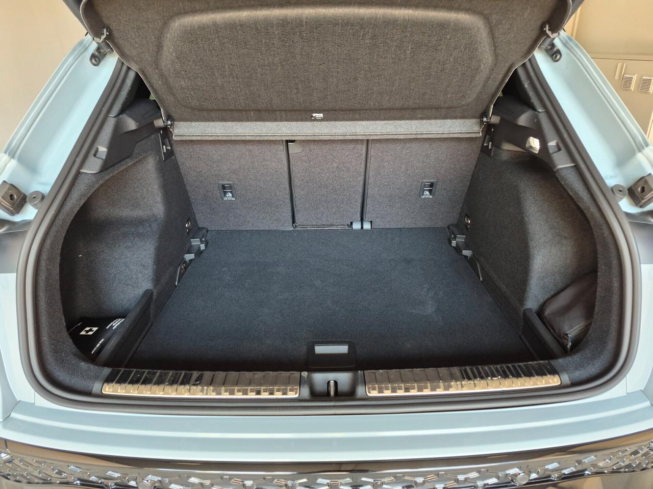 Audi Q3 TDI S LINE EDITION 150CV S-TRONIC *NUOVO MODELLO* TETTO LED PLUS CARPLAY RETROCAM. WIRELESS V. PRIVACY