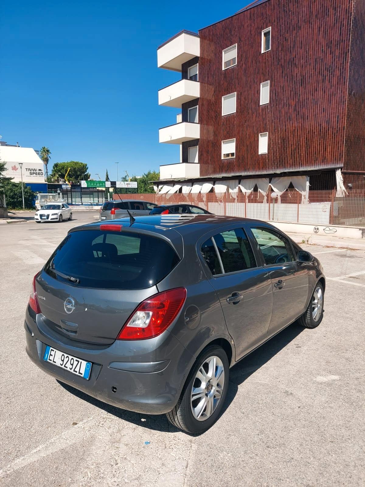 Opel Corsa 1.3 CDTI 95CV 5 porte Sport