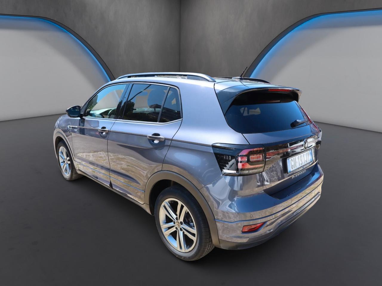 Volkswagen T-Cross 1.0cc TSI 110cv DSG Sport R-Line