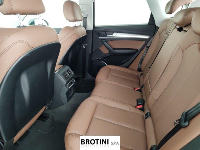 Audi Q5 40 TDI Business Sport quattro S tronic