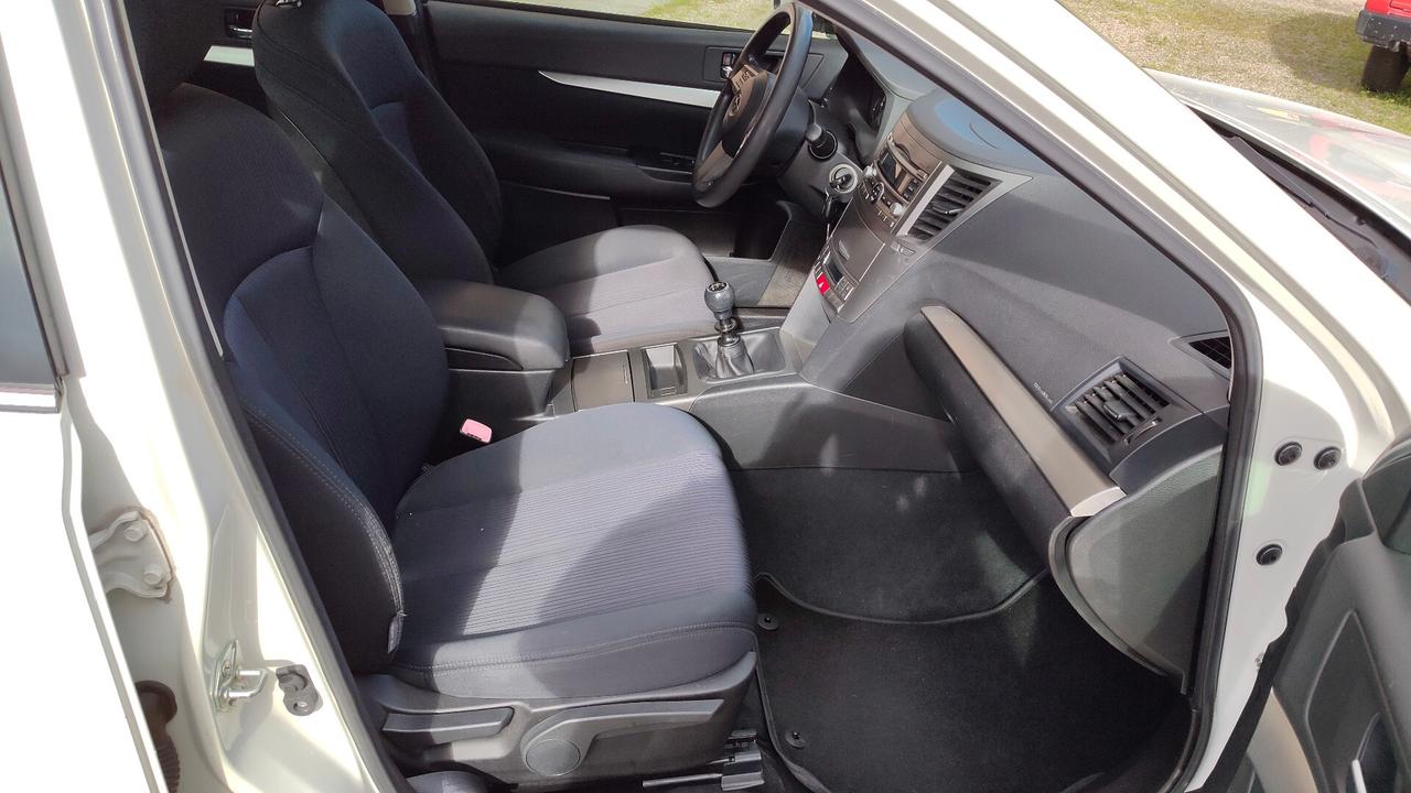 Subaru Legacy 2.0D SW Trend