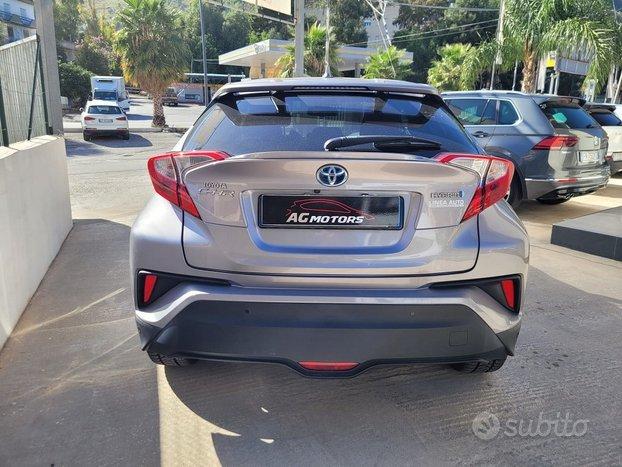 Toyota C-HR hybrid e-cvt lounge