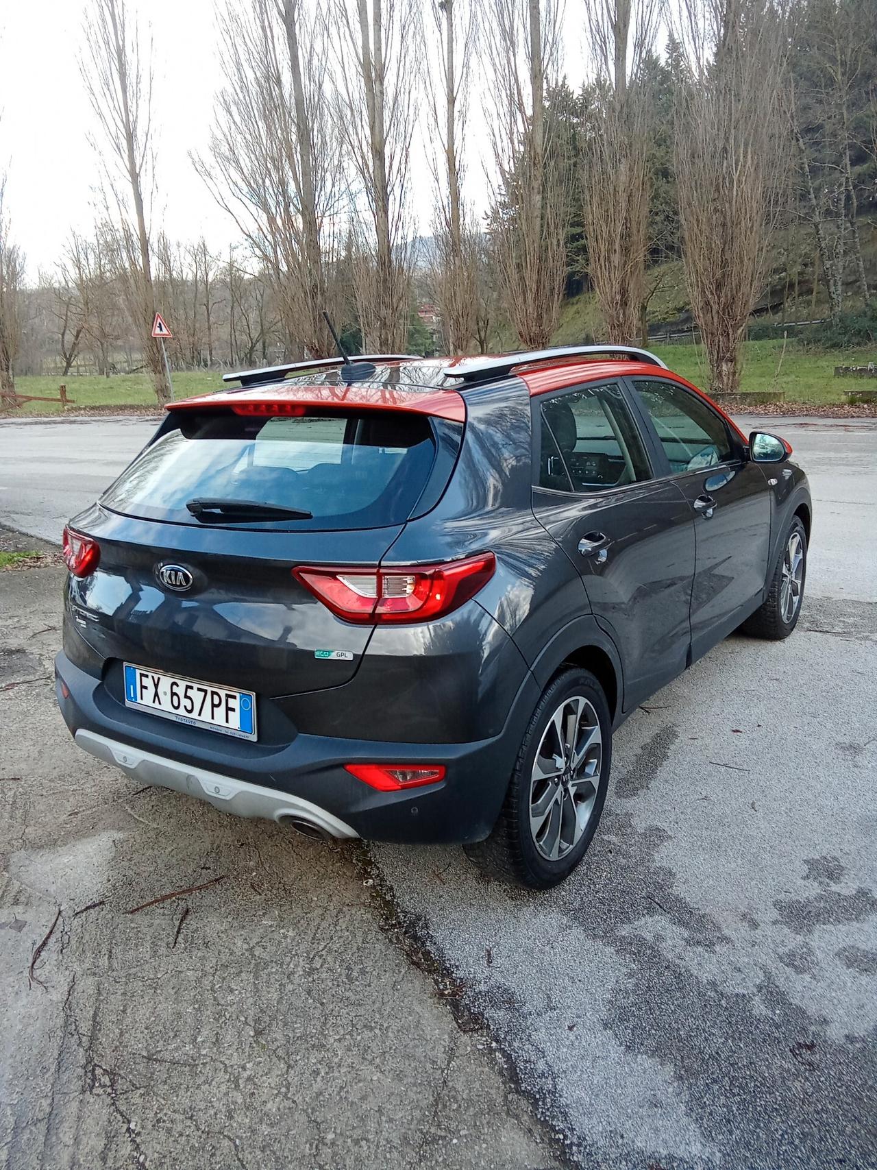 Kia Stonic 1.4 MPI EcoGPL 019