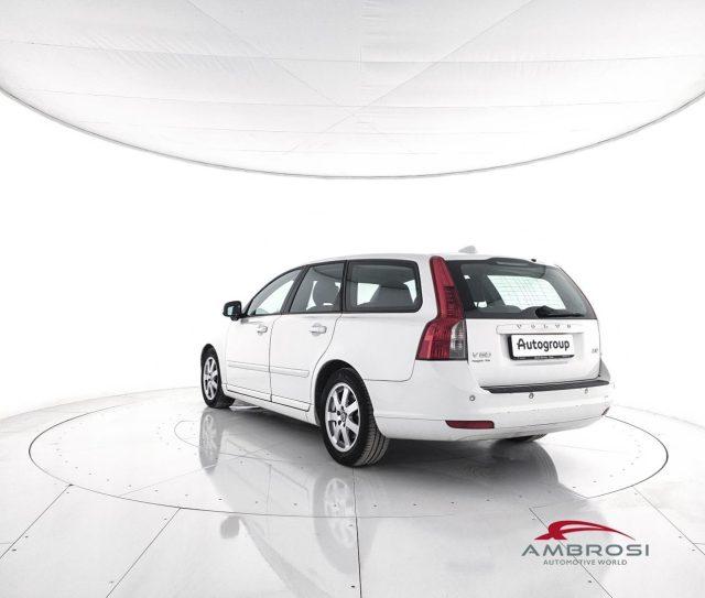 VOLVO V50 D2 POLAR PLUS - PER OPERATORI DEL SETTORE