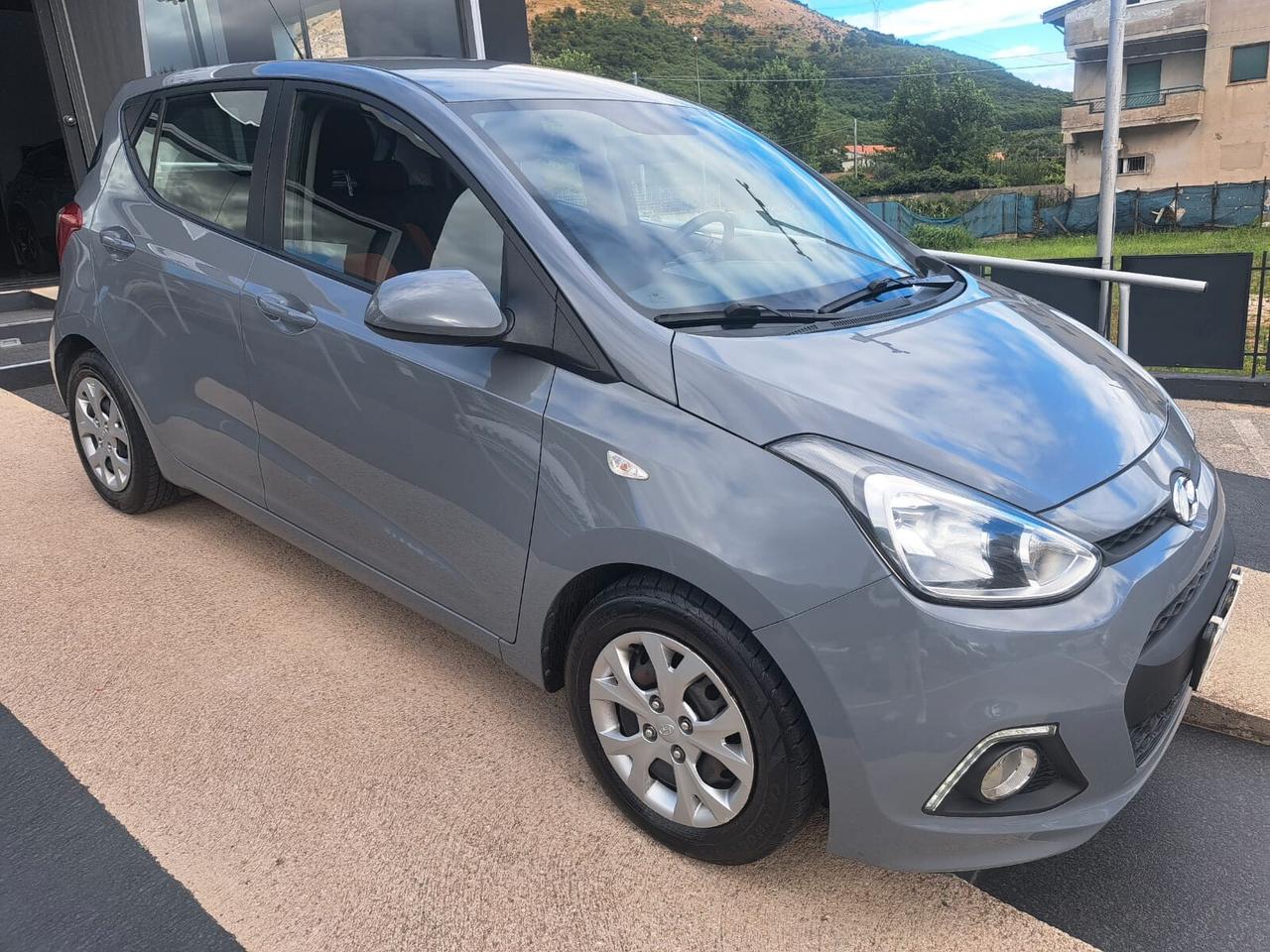 HYUNDAI I 10 1.0 GPL ( CASA MADRE) 68 CV SOUND EDITION